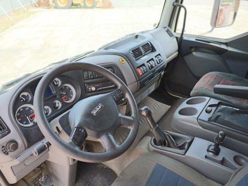 DAF LF 55.250, HYDRAULICKÁ RUKA FASSI F-110 S (9,95 m, 5140 KG, DLOUHÝ ROZVOR, VYSOKÉ SKLOPNÉ BOČNICE