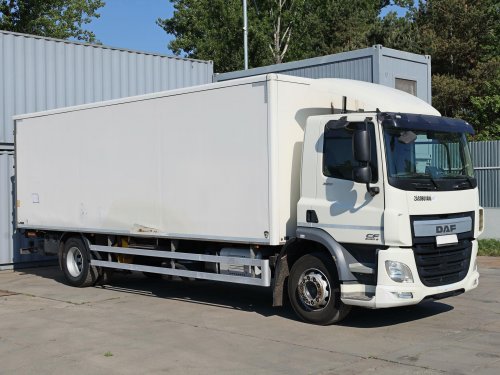 DAF CF 320, CARRIER SUPRA 300R/T, 380 V, HYDRAULICKÉ ČELO DHOLLANDIA, AUTOMAT, EURO 6, 18 TUN, 18 PALET