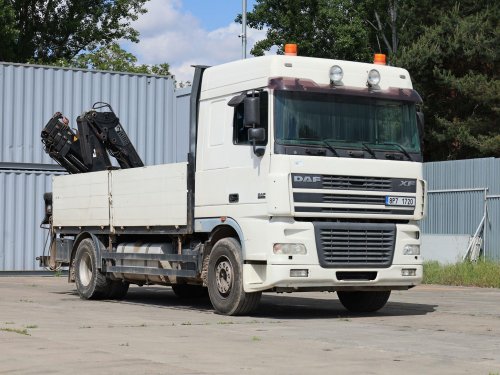 DAF CF 95.430, HYDRAULICKÁ RUKA HIAB (VE 12 METRECH NOSNOST 780 KG), VYSOKÉ SKLOPNÉ BOČNICE, 18 TUN, PALETOVÉ VIDLE