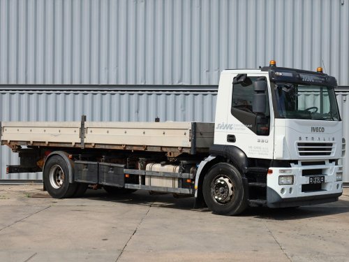 Iveco STRALIS 330, BDF, EURO 5,18 TUN, AUTOMAT, SKLOPNÉ BOČNICE, NOVÁ STK