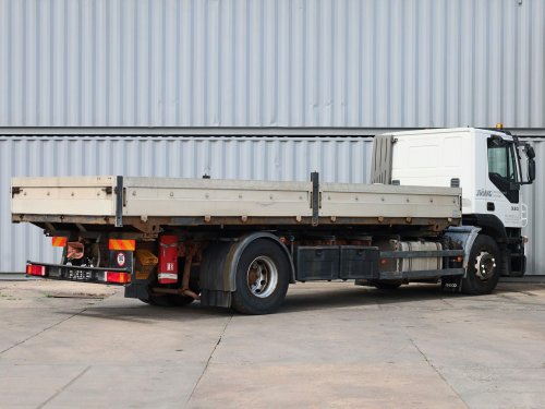 Iveco STRALIS 330, BDF, EURO 5,18 TUN, AUTOMAT, SKLOPNÉ BOČNICE, NOVÁ STK