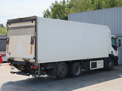 Iveco STRALIS 420,  6x2, EURO 5 EEV, 26 TUN, 18 PALET, ZVEDACÍ NÁPRAVA, HYDRAULICKÉ ČELO MBB PALFINGER (2000 KG)