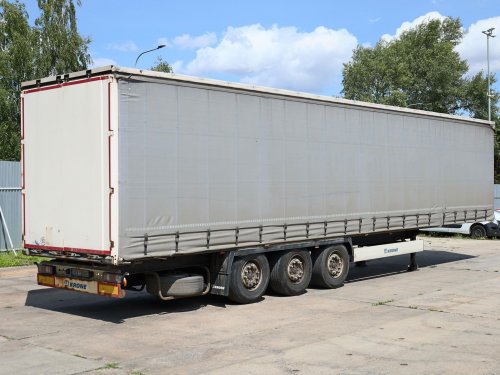 Krone SD, STANDARD, 36 TUN, 34 PALET, TŘÍSTRANNÁ SHRNOVACÍ PLACHTA, ZVEDACÍ NÁPRAVA, NÁPRAVY SAF