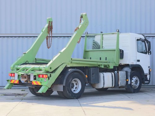 Volvo FM13 400, ŘETĚZOVÝ NOSIČ KONTEJNERŮ, 18 TUN, NOVÁ STK, NOVÁ SPOJKA, NOVÝ KARDAN