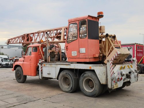 Tatra 148, 6x6, PLATNÁ REVIZE, PLATNÁ STK, NOSNOST RAMENE NA KRÁTKO 7 TUN A NÁSTAVEC 2,5 TUNY, VŠE PLNĚ FUNKČNÍ
