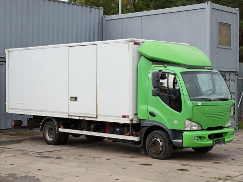 Avia D90, EURO 5, MOTOR CUMMINS, 15 PALET, NEPROPUSTNÁ PODLAHA