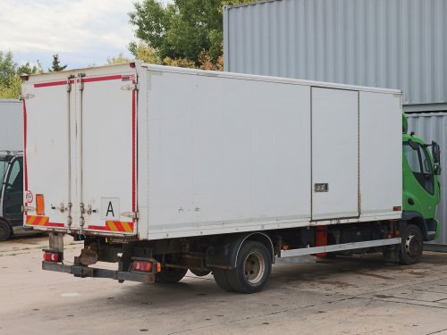 Avia D90, EURO 5, MOTOR CUMMINS, 15 PALET, NEPROPUSTNÁ PODLAHA