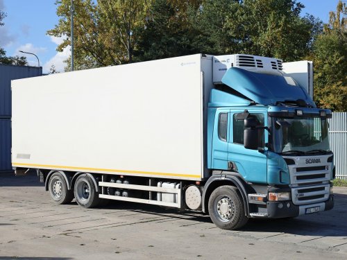 Scania P 380, 6x2, 26 TUN, THERMO KING TS 500 e, 21 PALET, BOČNÍ DVEŘE PO CELÉ STRANĚ, 380 V, ZVEDACÍ NÁPRAVA