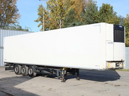 Schmitz CARGOBULL SKO 24/L, 36 TUN, 34 PALET, AGREGÁT CARRIER VECTOR 1350, 1476 MTH, 380 V, ZVEDACÍ NÁPRAVA