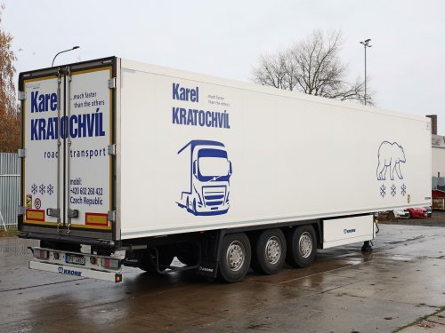 Krone SD, 33 PALET, AGREGÁT CARRIER VECTOR (1030 MTH), SÍLA STĚNY 7 CM, 380 V, ZVEDACÍ NÁPRAVA, NÁPRAVY SAF