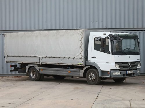 Mercedes-Benz ATEGO 816, EURO 5, 16 PALET, DVOUSTRANNÁ SHRNOVACÍ PLACHTA, SKLÁPĚCÍ HLINÍKOVÉ BOČNICE