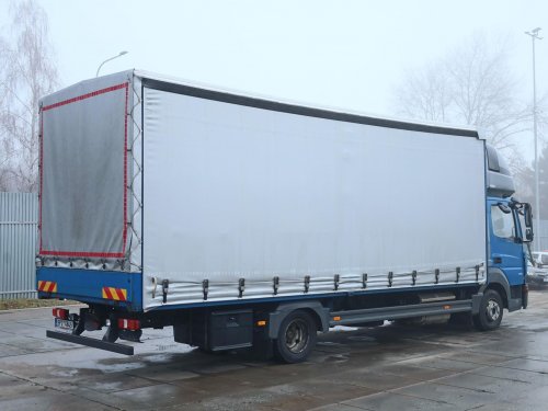Mercedes-Benz ATEGO 818 L, 18 PALET, EURO 6, NOVÝ TACHOGRAF, SPACÍ NÁSTAVBA, DVOUSTRANNÁ SHRNOVACÍ PLACHTA