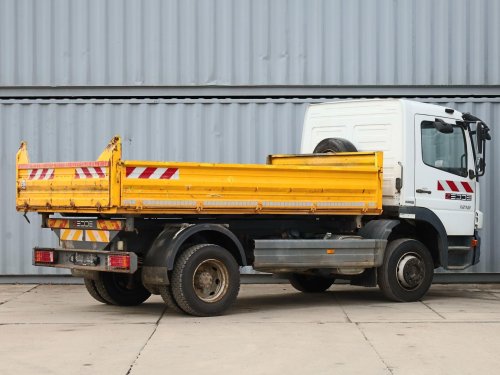 Mercedes-Benz ATEGO 1218, 12 TUN, EURO 5, TŘÍSTRANNÉ SKLÁPĚNÍ, NOVÉ PNEU, VELMI DOBRÝ STAV