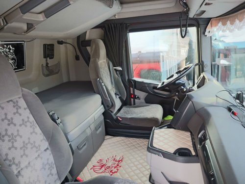 Scania R450, EURO 6, STANDARD, RETARDÉR, NEZÁVISLÁ KLIMATIZACE, HLINÍKOVÁ KOLA ALCOA, PRAVIDELNÝ SERVIS SCANIA