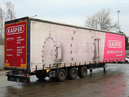 Kögel S24-1, LOW DECK, ZVEDACÍ NÁPRAVA, NÁPRAVY SAF, TŘÍSTRANNÁ SHRNOVACÍ PLACHTA