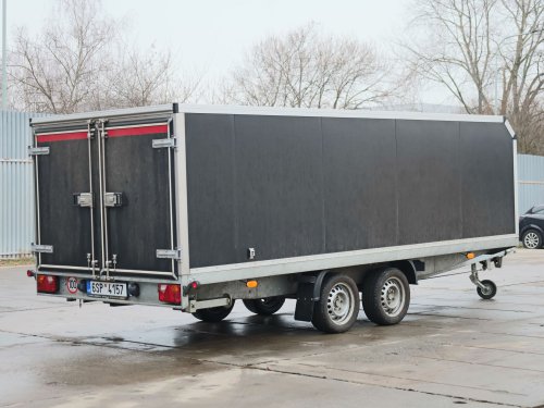 Vezeko R2B2X, NAJETO 15000 KM, THERMO IZOLACE 3,5 CM, POUŽÍVÁNO NA ROZVOZ VÍNA, PERFEKTNÍ STAV