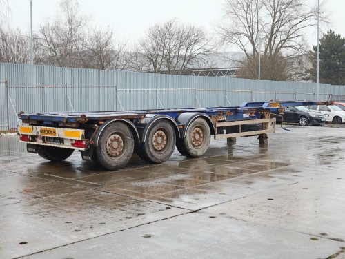 Wielton NS 34, NÁVĚS NOSIČ KONTEJNERŮ (VÝMĚNNÝCH NÁSTAVEB), ROZTAHOVACÍ NA VŠECHNY TYPY KONTEJNERŮ