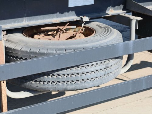 Schwarzmüller BDF 2/E, 18 TUN, SKLOPNÉ BOČNICE, TOP STAV