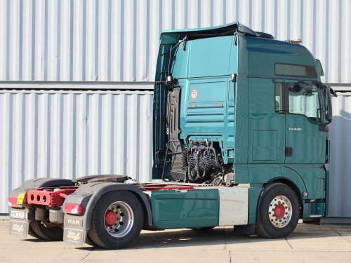 MAN TGX 18.500, STANDARD, KABINA XXL, EURO 6, RETARDÉR, HLINÍKOVÁ KOLA, TOP STAV