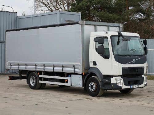 Volvo FL 240, 16 TUN, 15 PALET, EURO 6, TŘÍSTRANNÁ SHRNOVACÍ PLACHTA, PRAVIDELNĚ SERVISOVÁNO, VELMI DOBRÝ STAV