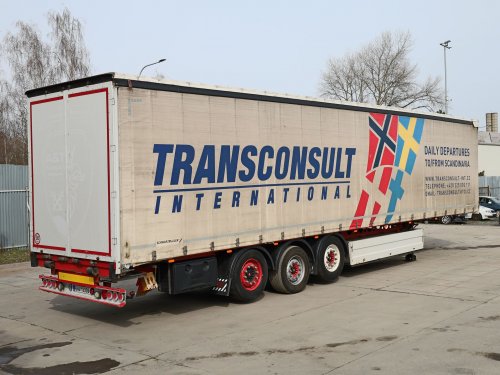 Schwarzmüller SPA 3/E, 36 TUN, STANDARD, NÁPRAVY SAF, ZVEDACÍ NÁPRAVA, KOTOUČOVÉ BRZDY, PŘÍZDVIH STŘECHY NA LEVÉ STRANĚ