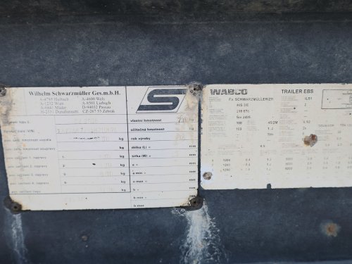 Schwarzmüller KIS-3/E, HARDOX, 24 CBM, DVĚ ZVEDACÍ NÁPRAVY