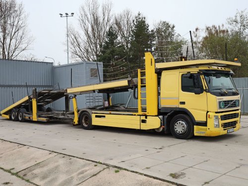 Volvo FM 42 R, EURO 5, 6 VÁLCŮ, TEMPOMAT + NÁVĚS AUTOPŘEPRAVNÍK KÄSSBOHRER METAGO