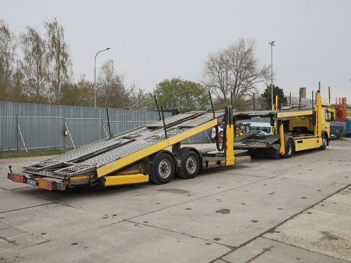 Volvo FM 42 R, EURO 5, 6 VÁLCŮ, TEMPOMAT + NÁVĚS AUTOPŘEPRAVNÍK KÄSSBOHRER METAGO