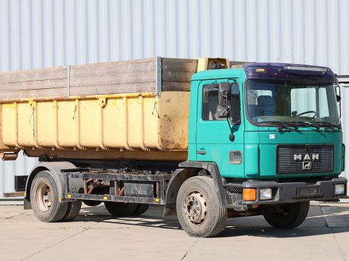 MAN LE, HÁKOVÝ NOSIČ KONTEJNERŮ, NÁSTAVBA ELLERMANN, VÝŠKA HÁKU 1,7 M, INTARDÉR, SILNÝ HARDOXOVÝ KONTEJNER