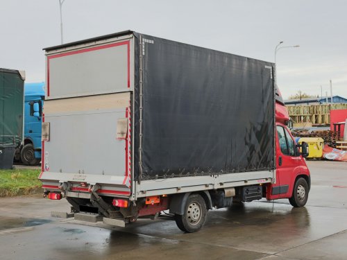 Fiat Ducato 250, HYDRAULICKÉ ČELO, EURO 6, 8 PALET, SHRNOVACÍ PLACHTA, SPACÍ NÁSTAVBA, LBW