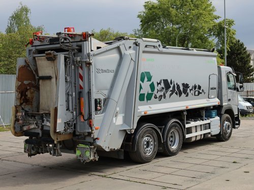 Volvo FM 330, 6x2, EURO 6, 26 TUN, NÁSTAVBA ROS ROCA OLYMPUS OL-21W PRO SBĚR ODPADU, ZADNÍ NATÁČECÍ NÁPRAVA