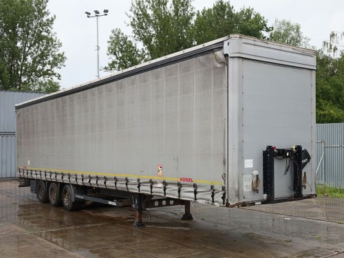 Kögel S24-1, LOW DECK, ZVEDACÍ NÁPRAVA, 33 PALET, SAF NÁPRAVY, TŘÍSTRANNÁ SHRNOVACÍ PLACHTA