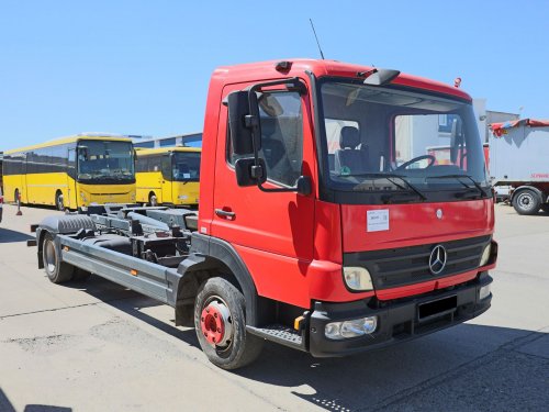 Mercedes-Benz ATEGO 815, HÁKOVÝ NOSIČ KONTEJNERŮ, SILNÁ NÁSTAVBA MEILER, DVA PÍSTY, NATAHOVACÍ SÍLA 8 TUN, SERVISOVÁNO