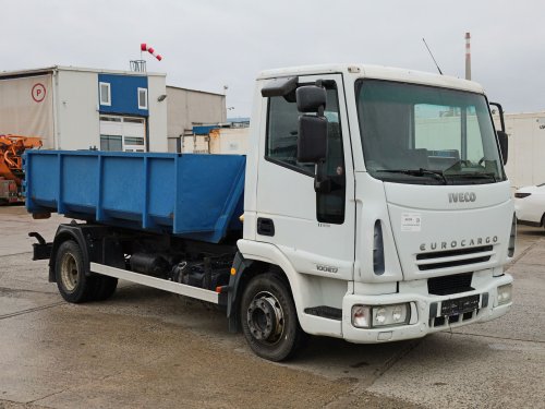 Iveco EUROCARGO ML100E18, NATAHOVACÍ SÍLA HÁKU 8000 KG, 4 VÁLCE, VÝŠKA HÁKU 1 METR, TYP NÁSTAVBY CHARVÁT CTS