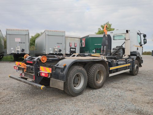 Renault KERAX 410.26 PR, 6x4, 26 TUN, ADR, TELESKOPICKÝ A LÁMACÍ HÁK, PALFINGER, PRAVIDELNÝ SERVIS