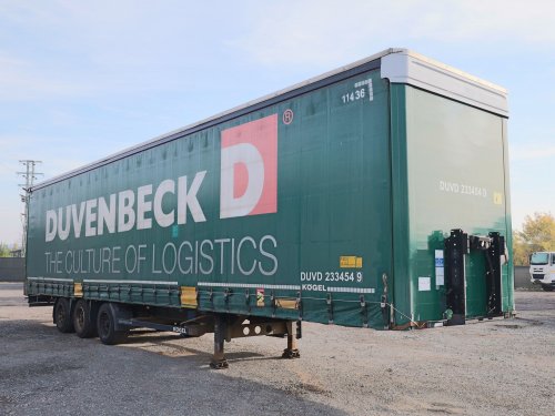 Kögel , LOW DECK, ZVEDACÍ NÁPRAVA, VÝBĚR Z 20 KS, TŘÍSTRANNÁ SHRNOVACÍ PLACHTA